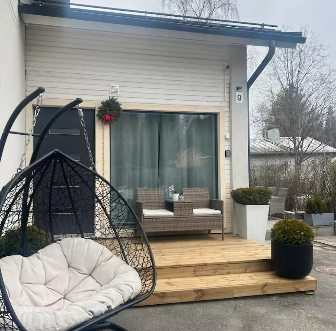 Apartment Cozy And Close To Nature, With Free Parking! Vantaa Finland
